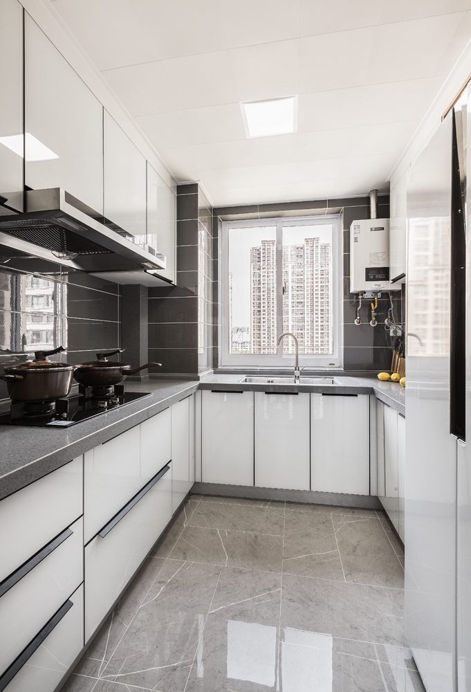 碧海名园120平方米现代简约风格平层户型厨房装修效果图