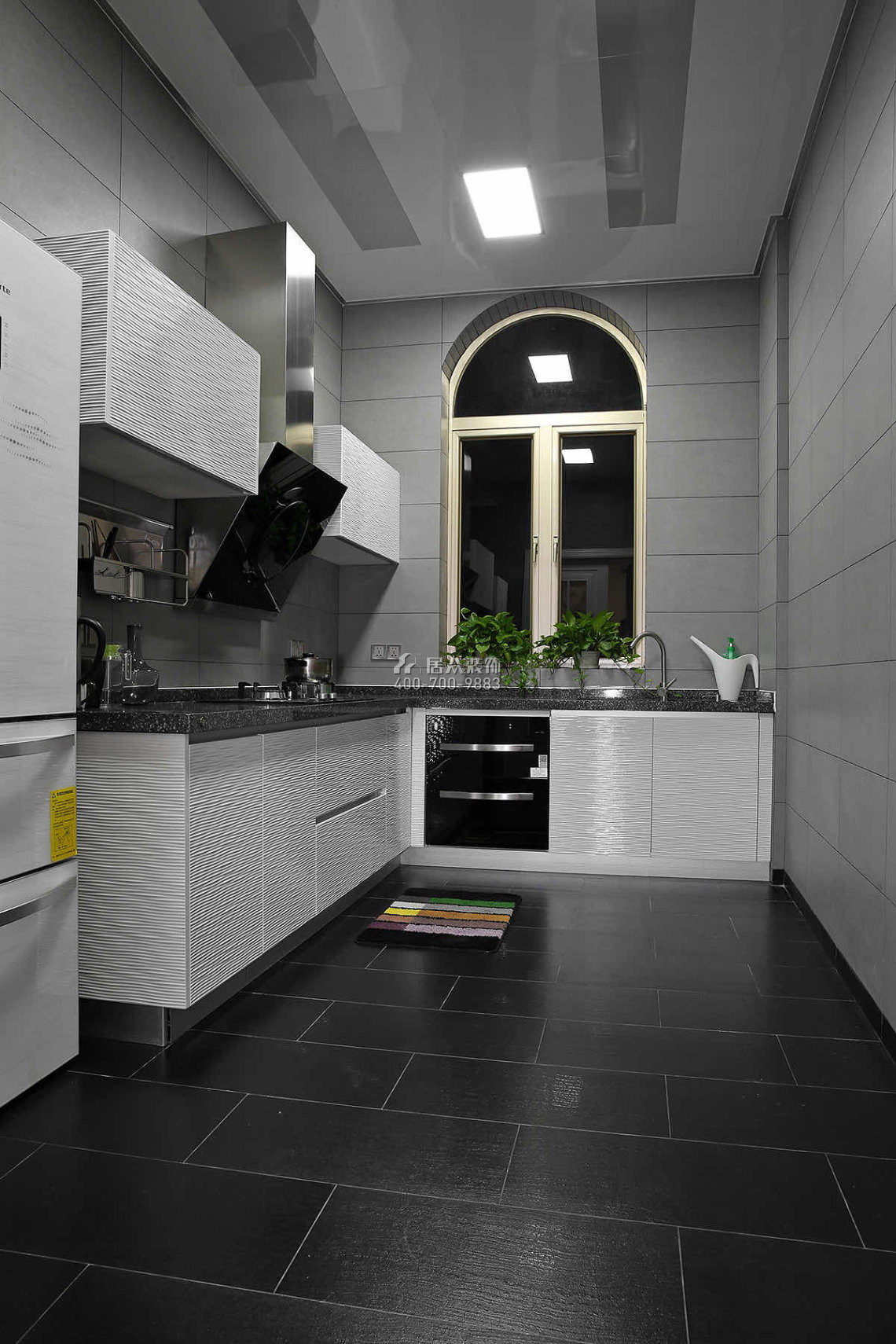 豐泰觀山碧水650平方米現代簡約風格別墅戶型廚房裝修效果圖