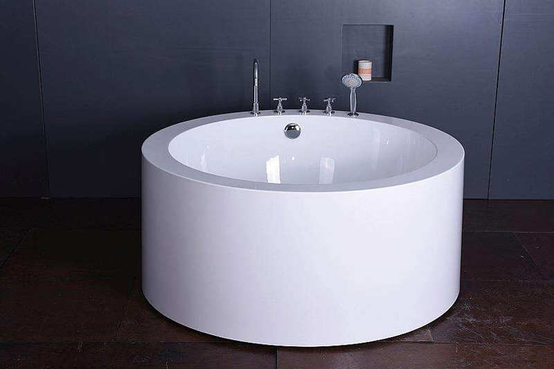 圆形浴缸.jpg