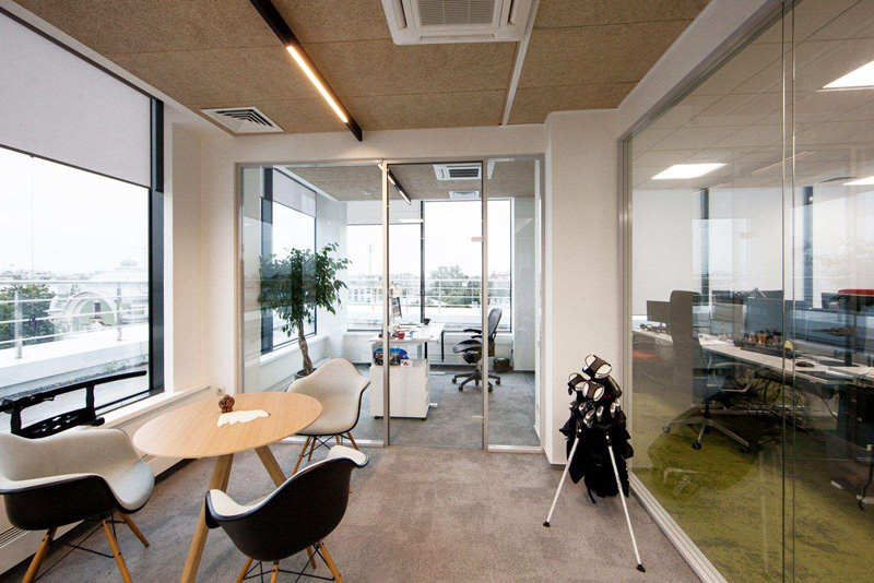 辦公室裝修設計擴大面積的3個技巧